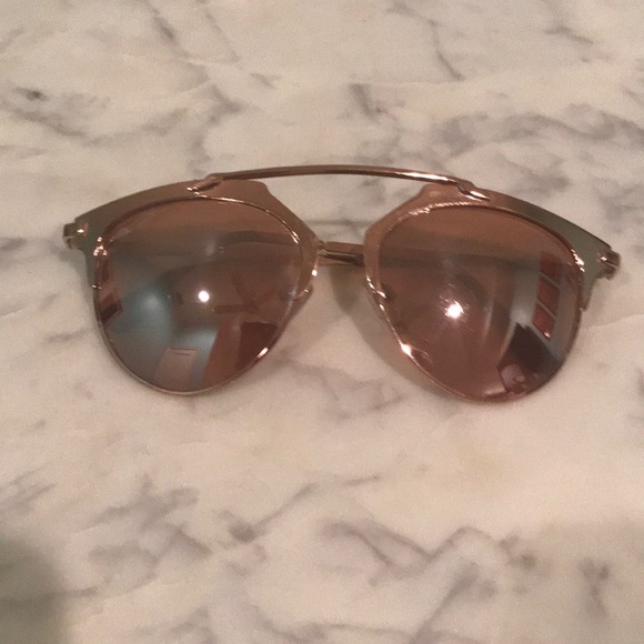 Sunglasses - Picture 2 of 5